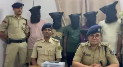 क्या बिहार के नवादा में साइबर ठगों पर पुलिस का शिकंजा कसा गया है? 5 अपराधियों की गिरफ्तारी, मोबाइल और वाहन जब्त