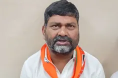 Why Did the Jan Suraaj Candidate from Munger Join the BJP Just Before Voting?