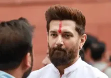 समस्तीपुर छेड़खानी: चिराग पासवान ने बिहार में कानून-व्यवस्था पर सवाल उठाए, आरोपियों के एनकाउंटर की माँग