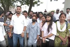 सीटीईटी अभ्यर्थियों का बिहार शिक्षा मंत्री के आवास पर प्रदर्शन, टीआरई-4 में समान अवसर की मांग