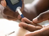 बिना दवा शुगर को कैसे नियंत्रित करें? जानें घर में मौजूद उपाय