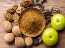 त्रिफला का सेवन: वात प्रवृत्ति वालों को जानना चाहिए इसके नुकसान