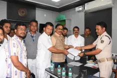 Did BJD File Complaints Against CM Majhi for Racial Remarks?