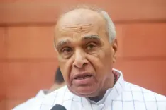 Is BJP's Jagdambika Pal Right to Criticize Cong Chief Kharge's Views on Modi-Trump Relations?