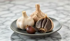 क्या ब्लैक गार्लिक दिल, लिवर और इम्यूनिटी के लिए फायदेमंद है, सूजन भी कम करता है?