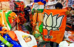 Why is Maharashtra Facing Turmoil Over Ticket Distribution in BMC Elections?