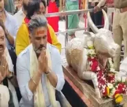 'बॉर्डर-2' की सफलता और बेटे अहान के करियर के लिए बाबा महाकाल के दर पर पहुंचे सुनील शेट्टी 
