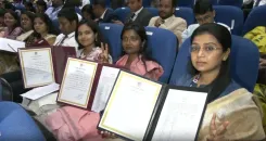 70वीं बीपीएससी: पटना में 2,027 अभ्यर्थियों को नियुक्ति पत्र, किसी ने 16 घंटे पढ़ा, किसी ने चौथे प्रयास में जीती जंग