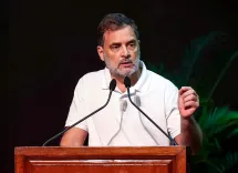 कर्नाटक में 19.92 लाख एकड़ कृषि भूमि हस्तांतरण पर बीआर पाटिल ने राहुल गांधी को लिखा पत्र