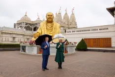 क्या ब्रिटेन के महाराजा चार्ल्स तृतीय और महारानी कैमिला ने 'नीसडन मंदिर' का दौरा किया?