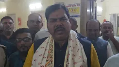 दशहरे पर बिहार शिक्षा मंत्री मिथिलेश तिवारी की युवाओं से अपील — बुराई और नशे का करें दहन, AI में बनाएं विशेषज्ञता