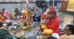 बुरहानपुर के 130 साल पुराने मंदिर में सावन पर सवा लाख शिवलिंग, 8 साल से जारी है अनोखी परंपरा