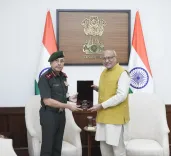 सीडीएस जनरल एनएस राजा सुब्रमणि ने उपराष्ट्रपति सीपी राधाकृष्णन से की शिष्टाचार भेंट