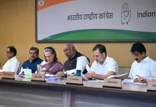 Kharge demands CEC Gyanesh Kumar's removal, calls him govt 'puppet'