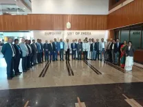 How is Centre Training DRT Officers and PSU Bank Executives in Mediation Enhancing Debt Recovery Efficiency?