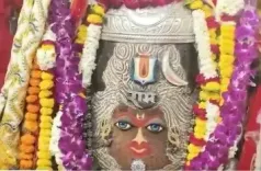 चैत्र नवमी पर महाकाल के दरबार में भक्तों का सैलाब, भस्म आरती में दिखा अद्भुत दिव्य स्वरूप