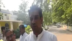 बिहार: चाणक्य प्रकाश ने दाखिल किया नामांकन, समर्थकों का उमड़ा जनसैलाब