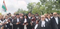 जंतर-मंतर छात्र प्रदर्शन: सुप्रीम कोर्ट के वकीलों ने पढ़ी संविधान की प्रस्तावना, पुलिस कार्रवाई की निंदा