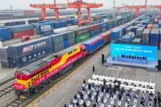 क्या चीन 2025 में पहली बार मध्य एशिया का सबसे बड़ा व्यापारिक साझेदार बनेगा?