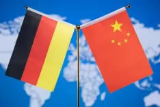 क्या चीनी विदेश मंत्री ने जर्मन समकक्ष के साथ फोन पर बातचीत की?