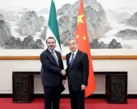 चीनी विदेश मंत्री वांग यी की सीरियाई समकक्ष से वार्ता, आतंकवाद-विरोधी सहमति पर दिया बल