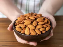 क्या छोटा सा बादाम, बड़े फायदे देता है?