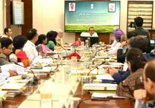 क्या छोटे किसानों की भलाई के लिए योजनाबद्ध ढंग से काम कर रहा है एसएफएसी?