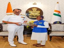 How Did Chief of Naval Staff Honor 14-Year-Old Sailing Champion Rameeza Bhanu?