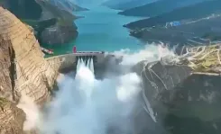 चीन में दुनिया की सबसे बड़ी अक्षय ऊर्जा प्रणाली स्थापित