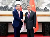 चीन और दक्षिण कोरिया के विदेश मंत्रियों ने वार्ता की