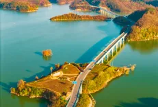 क्या चीन में दक्षिण-उत्तर जल मोड़ परियोजना से बहुत ज्यादा पानी का परिवहन हो रहा है?