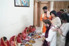 Chirag Paswan performs Kanya Pujan on Navratri