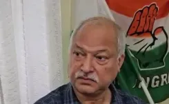 क्या शकील अहमद खान का कहना है, चुनाव आयोग पर सवाल उठाने पर भाजपा का प्रतिक्रिया क्यों होती है?
