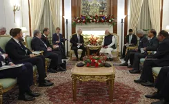 Why did PM Modi announce free tourist visas for Russian citizens?