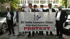 क्या सीजेआई गवई पर हमले के खिलाफ देशभर में वकीलों का प्रदर्शन जारी है?