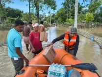 CM Assam Deploys Relief: Water, Food, Health Camps in Flood Zones