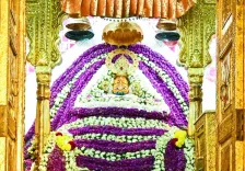 CM Bhajan Lal Sharma Offers Prayers at Khatu Shyam Temple