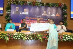 CM Bhupendra Patel Distributes Scholarships to Students in Gandhinagar