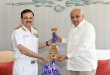 CM Bhupendra Patel Meets Western Naval Command Chief in Gandhinagar