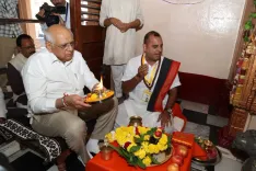 CM Bhupendra Patel Seeks Blessings at Amreli's Nagnath Mahadev Temple on Independence Day