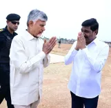 CM Chandrababu Naidu Receives Grand Welcome in Banaganapalle