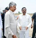 CM Chandrababu Naidu Welcomed at Chilakaluripet, Linganguntla