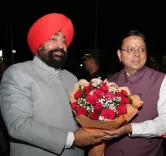 CM Dhami bids farewell to Governor Lt Gen Gurmeet Singh