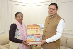 CM Dhami Meets Rajya Sabha MP Dr Kalpana Saini