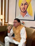 CM Dhami Meets Yuva Morcha Workers at Mukhya Sevak Sadan