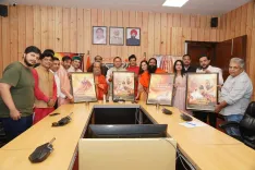 सीएम धामी ने बाबा नीब करौरी महाराज पर आधारित फिल्म का प्रोमो और पोस्टर किया लॉन्च