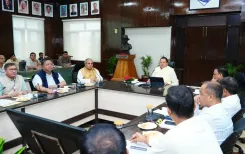 CM Dhami Orders Zero-Tolerance on Helpline-1905 Complaints