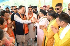 CM Dhami Prays at Ancient Pandav Sarovar Temple in Hoshiarpur