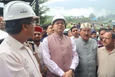 CM Dhami Reaches Piplakoti to Oversee Tunnel Rescue Op