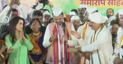 CM Fadnavis closes Pandharpur eco-awareness drive